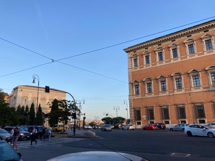 Loft incantevole a San Giovanni Roma Esterno foto
