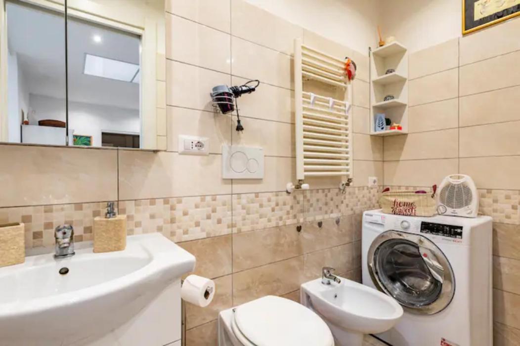 Loft incantevole a San Giovanni Roma Esterno foto